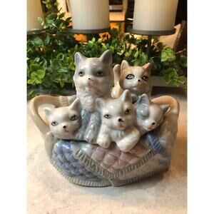 Vintage basket of mother cat with four kittens, ceramic 6x4